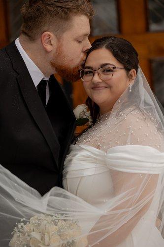 mobile - carousel-hero-element image-6