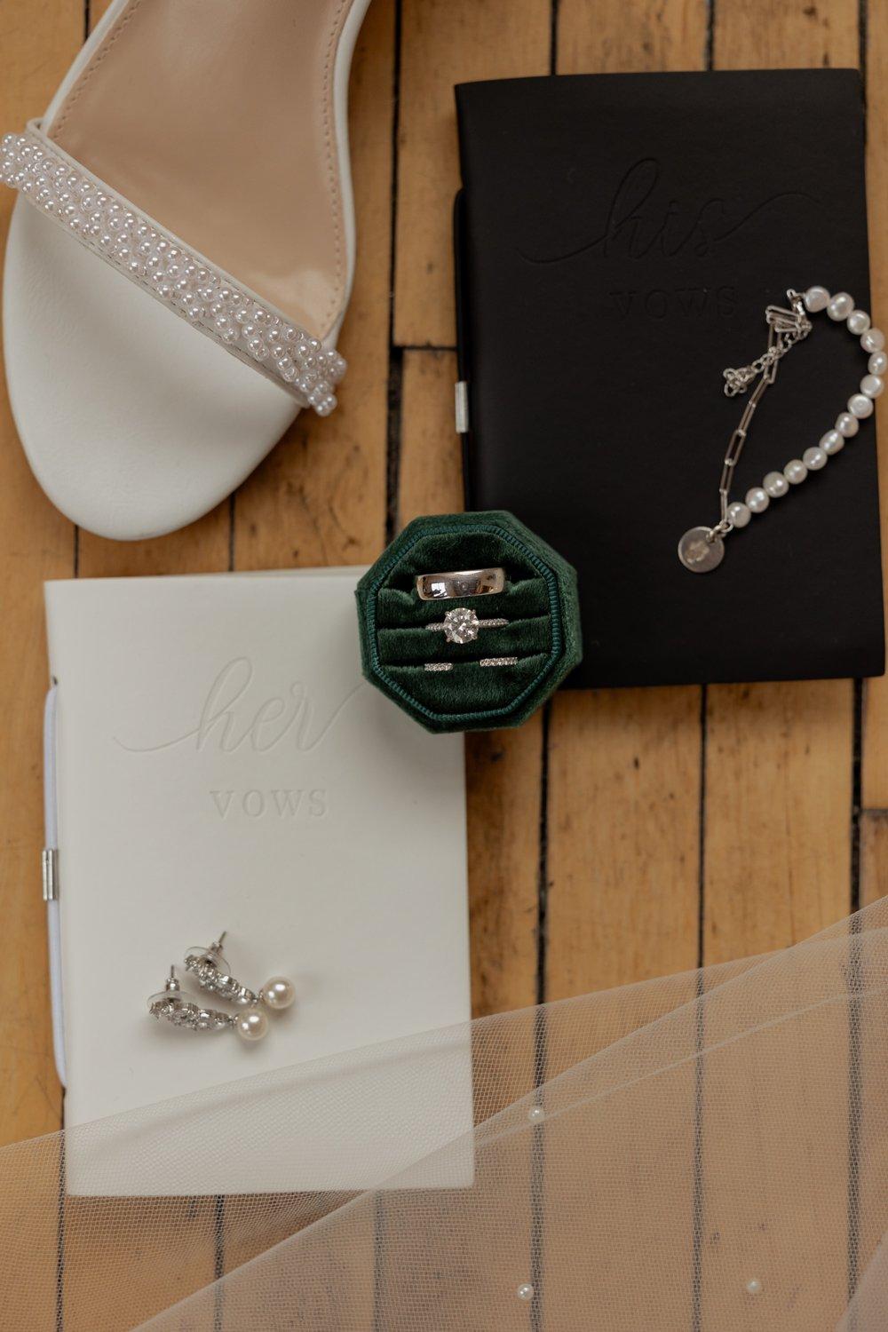 carousel-hero-element image-8