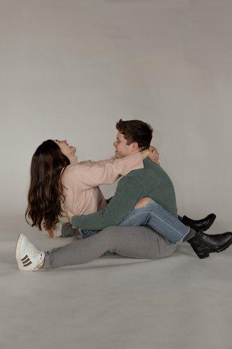 mobile - carousel-hero-element image-13